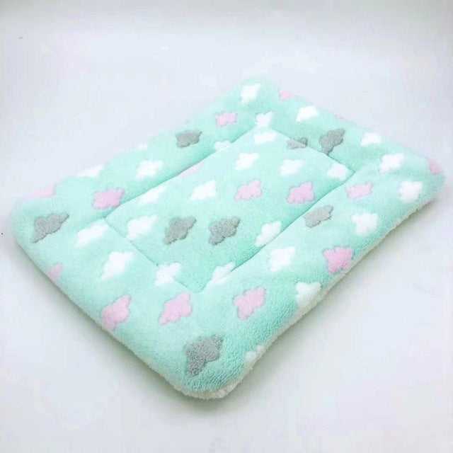 Dog Bed cama perro Pet Blanket Soft Thickened Fleece Pad Bed Mat For Puppy Dog Cat Sofa Cushion Home Rug Warm Sleeping Cover